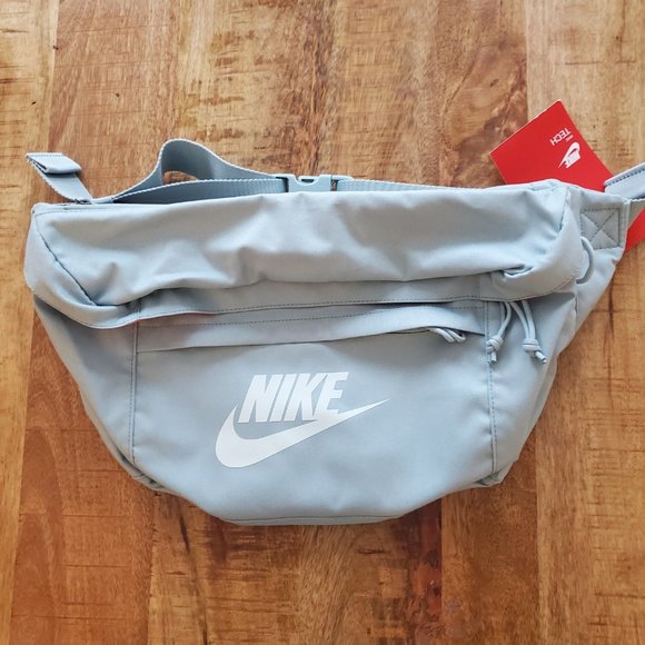 Nike Tech Hip Sack Expendable Waist Bag Running Fa - Picture 7 of 12